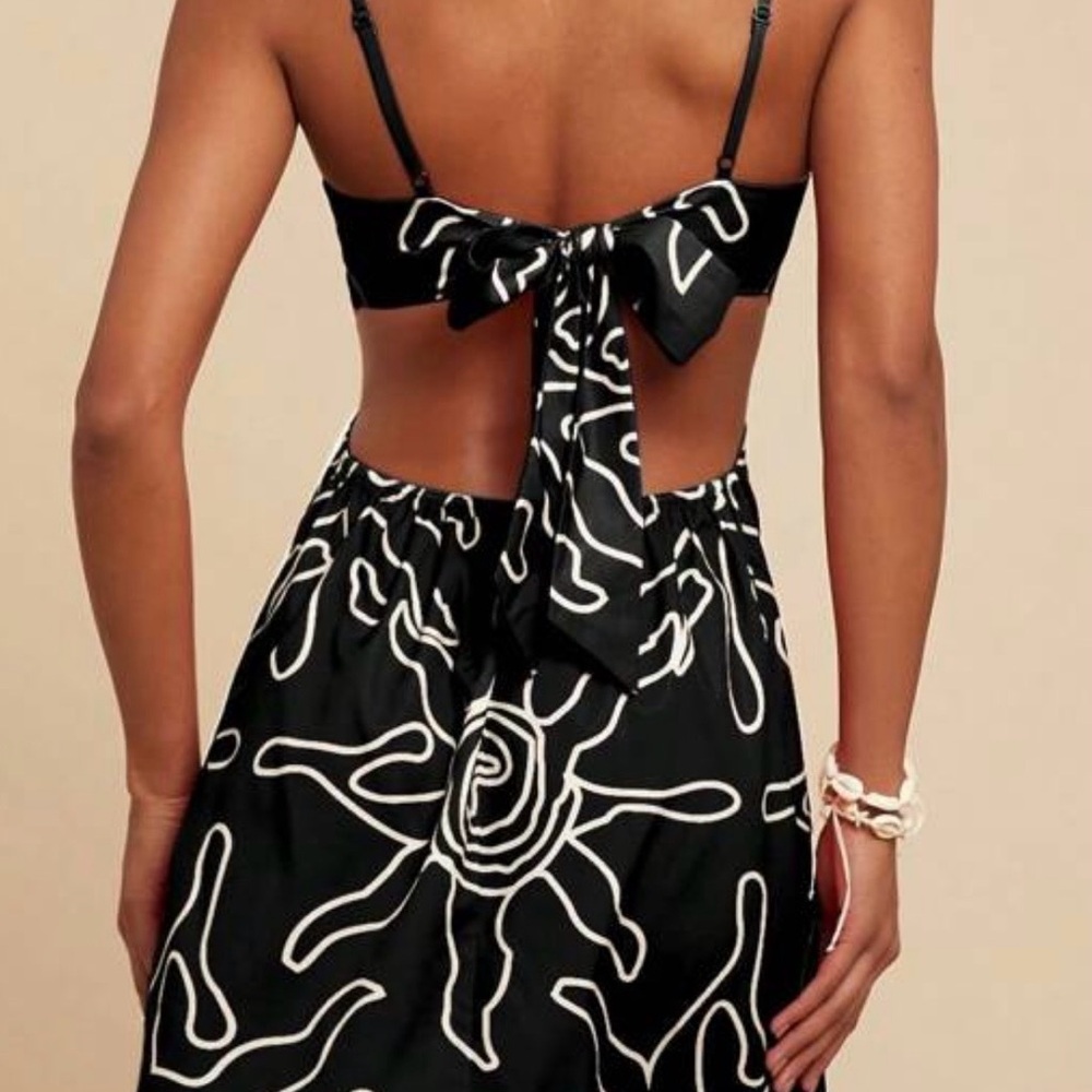 SHEIN Black and White Backless Dress